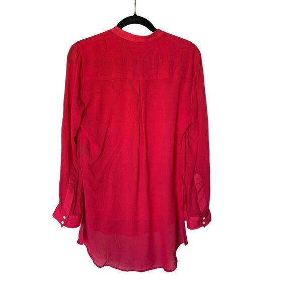 BADGLEY MISCHKA Silk Blouse Size S Raspberry Red Roll-Tab Relaxed Fit Chic - Picture 2 of 7